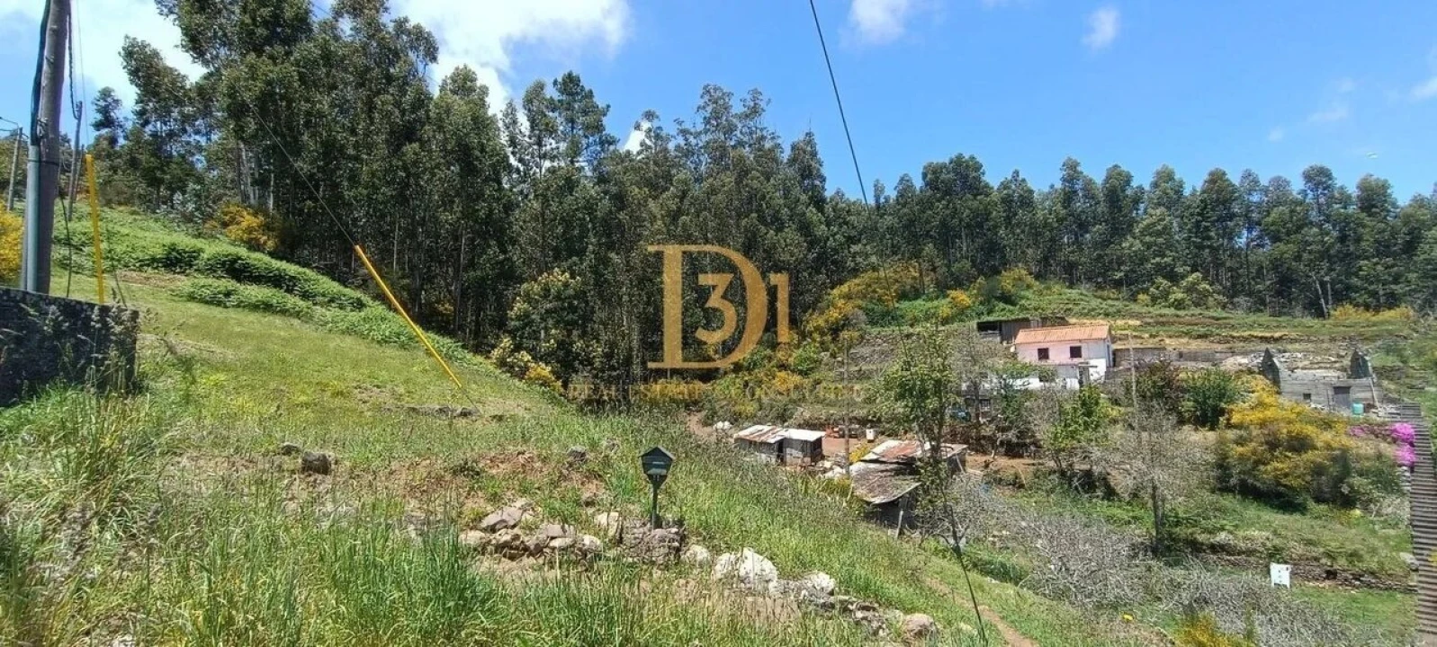 Terreno para Venda em Camacha Foto 1