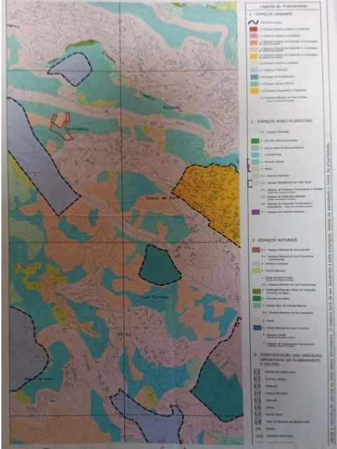 Terreno para Venda em Camacha