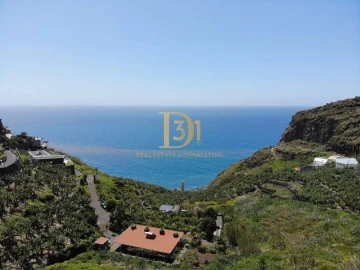 Terreno para Venda em Ribeira Brava
