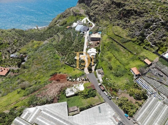 Terreno para Venda em Ribeira Brava Foto 20
