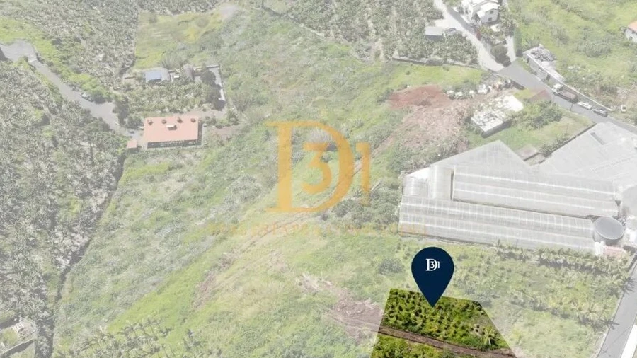 Terreno para Venda em Ribeira Brava