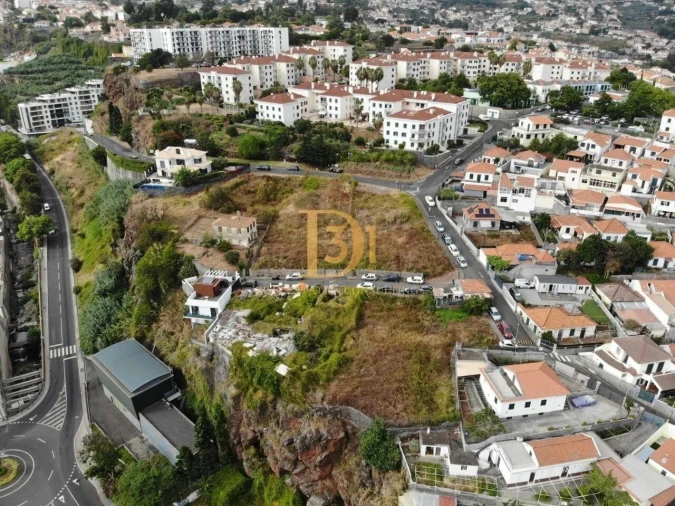Terreno para Venda em Funchal (São Pedro) Foto 8