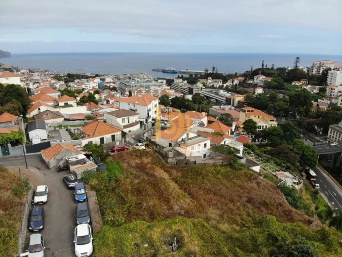 Terreno para Venda em Funchal (São Pedro) Foto 16