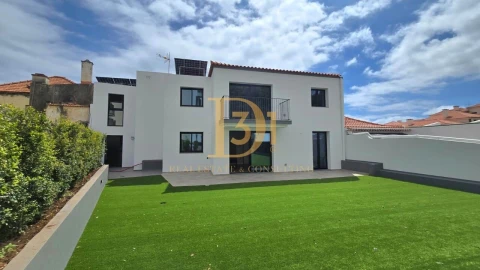 Apartamento T1 para Venda em Funchal (Santa Maria Maior)