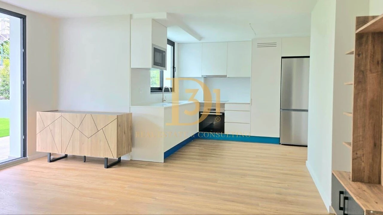Apartamento T1 para Venda em Funchal (Santa Maria Maior) Foto 5