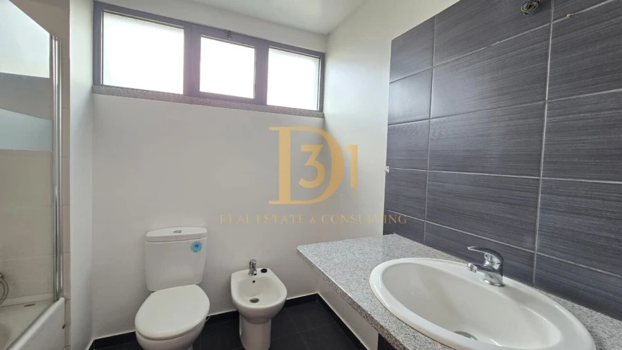 Apartamento T2 para Venda em Santo Antonio Foto 9