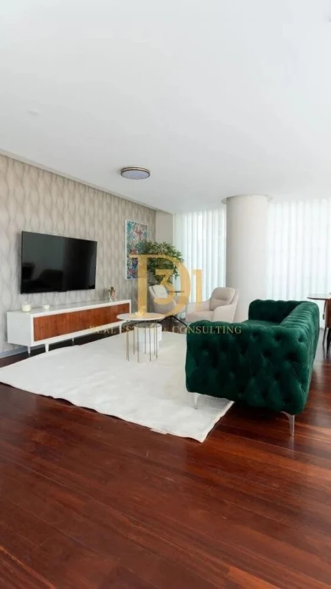 Apartamento T4 para Venda em Funchal (São Pedro)