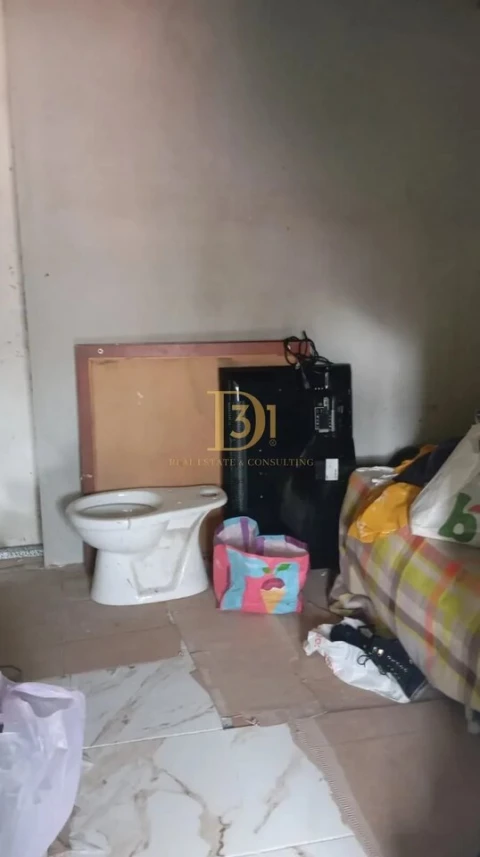 Moradia T4 para Venda em Funchal (São Pedro)