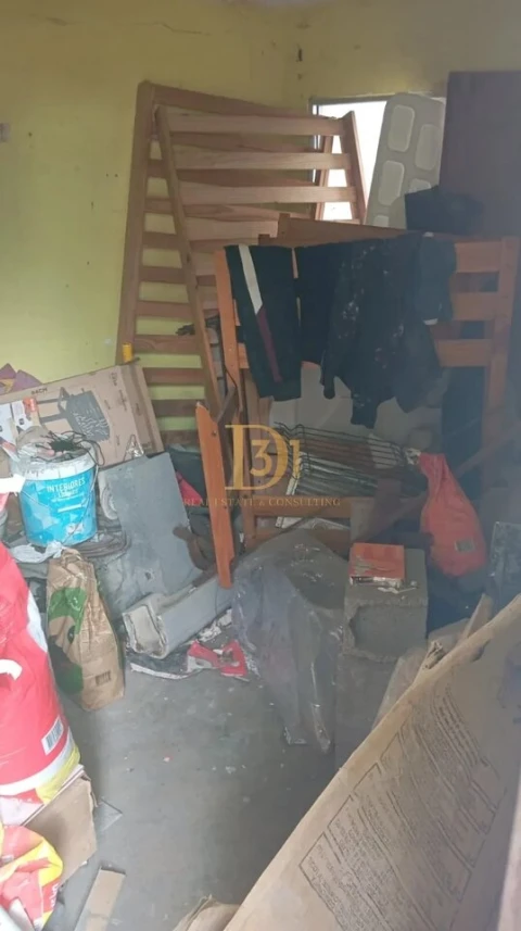 Moradia T4 para Venda em Funchal (São Pedro)