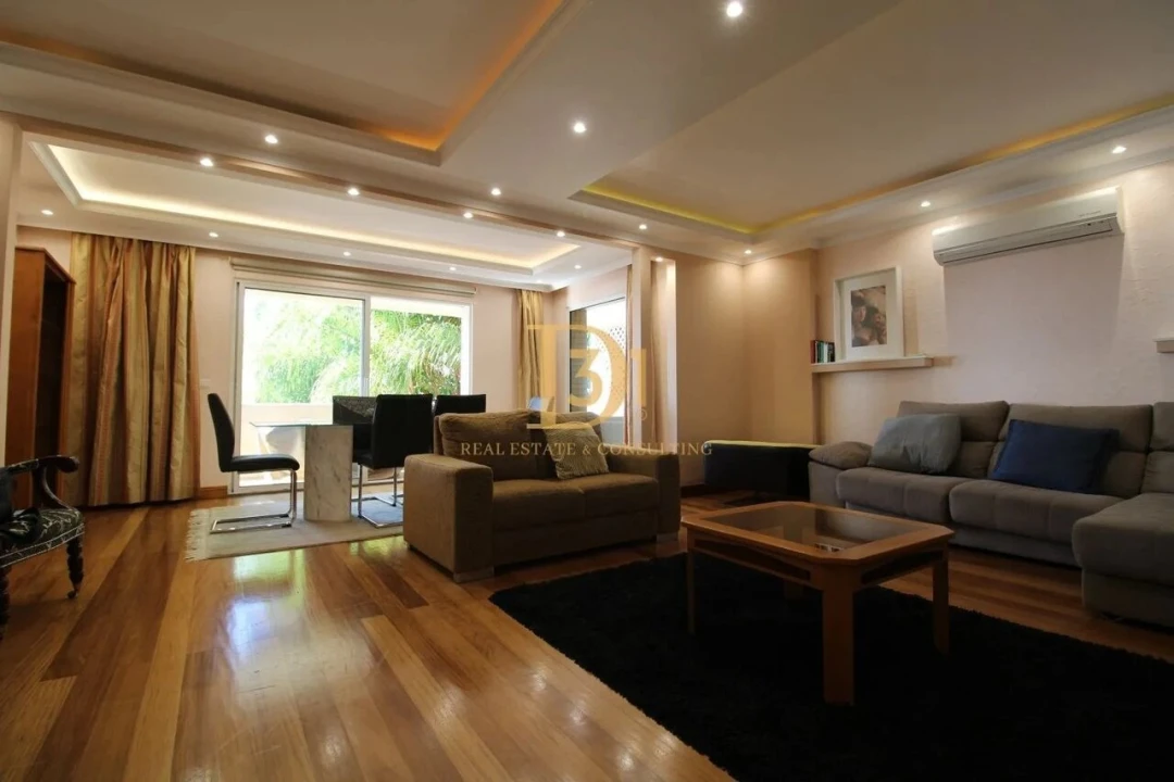 Apartamento T4 para Venda em São Martinho Foto 13