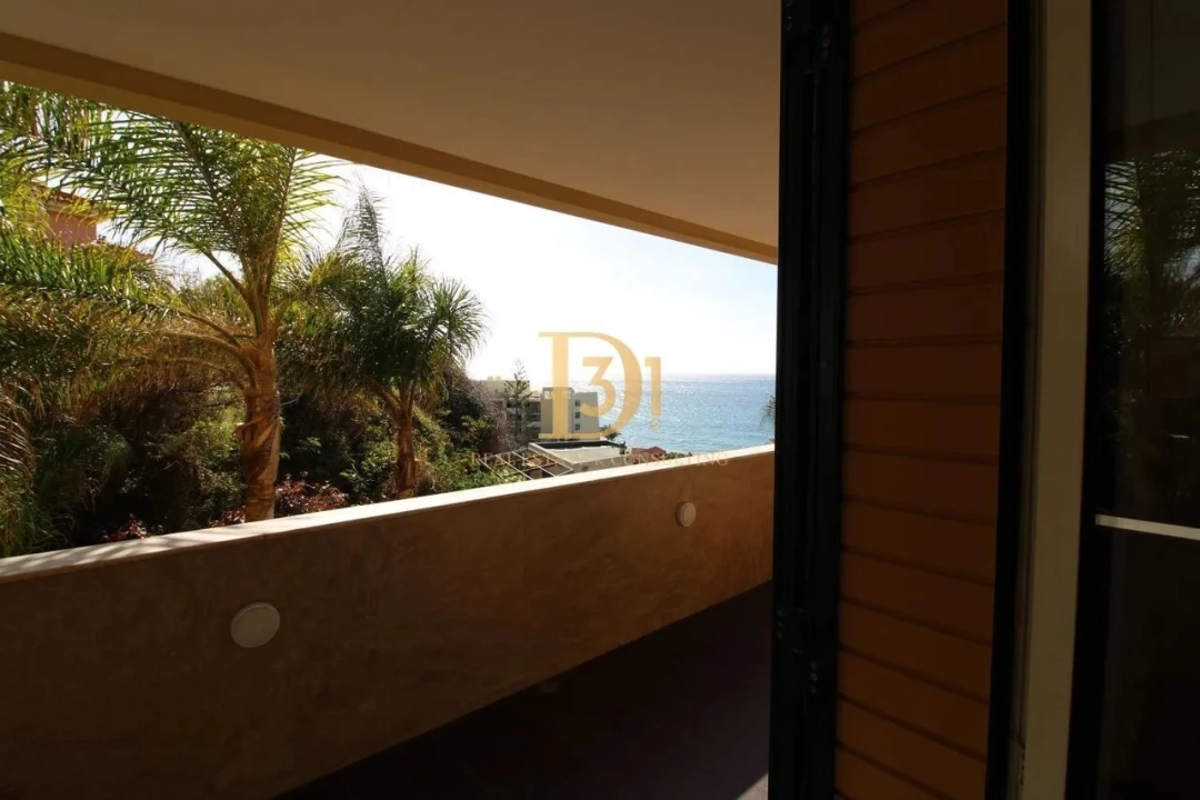 Apartamento T4 para Venda em São Martinho Foto 21