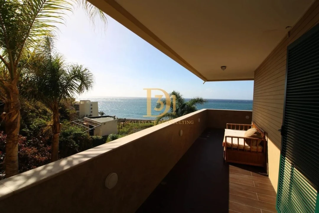 Apartamento T4 para Venda em São Martinho Foto 1