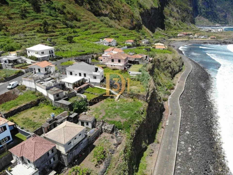 Moradia T4 para Venda em São Vicente Foto 6
