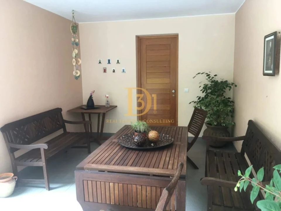 Moradia T3 para Venda em São Vicente Foto 3
