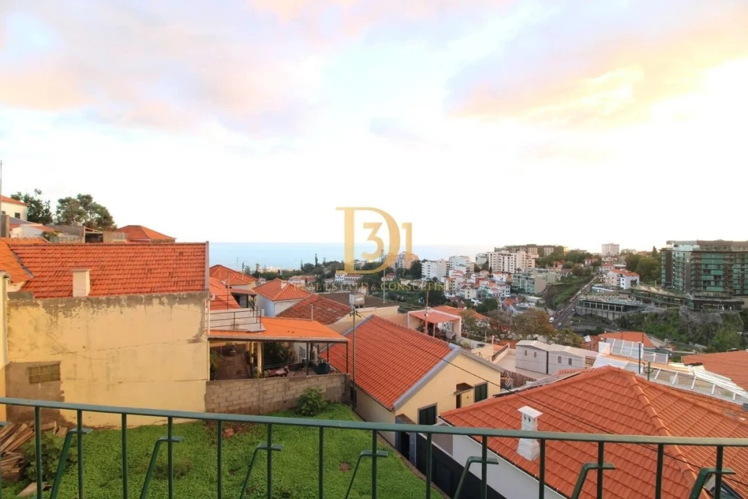 Moradia T3 para Venda em Funchal (São Pedro) Foto 11