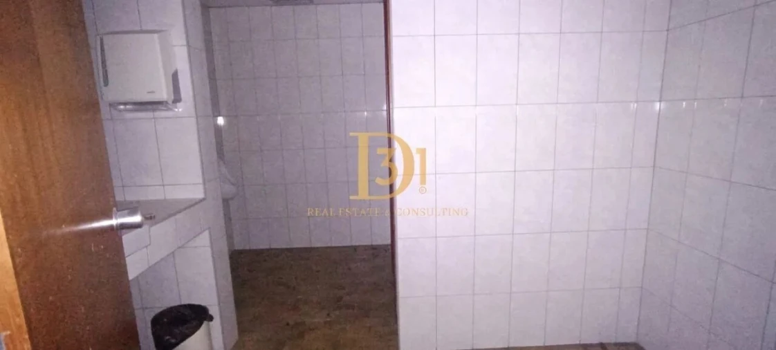 Loja para Venda em Ribeira Brava Foto 27