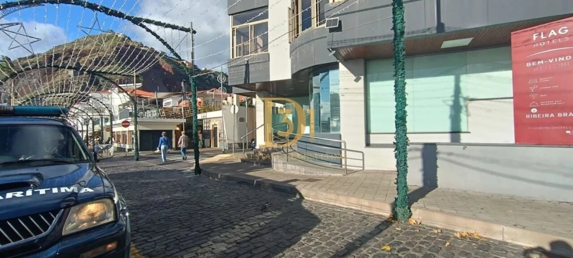 Loja para Venda em Ribeira Brava Foto 3