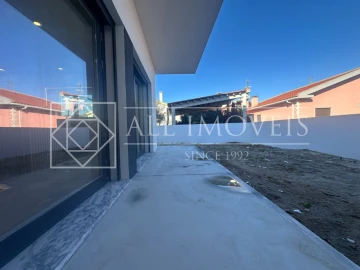 Moradia T3 para Venda em Fernao Ferro