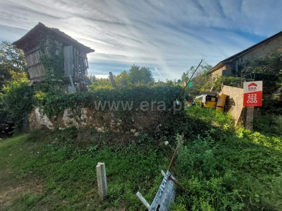 Terreno para Venda em Canedo, Vale e Vila Maior Foto 17
