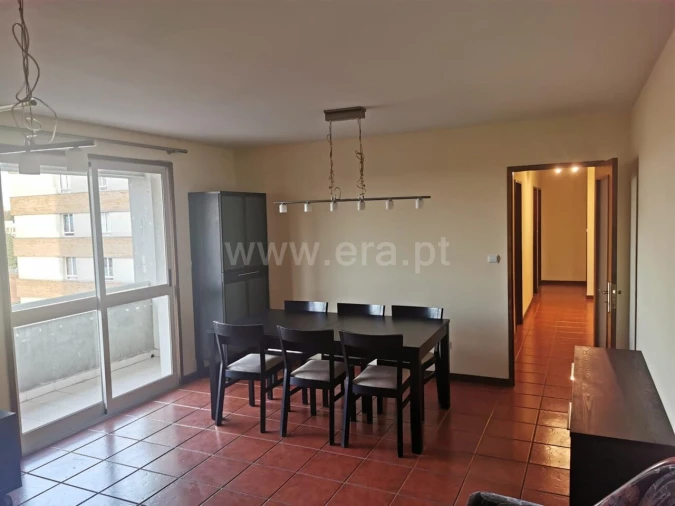 Apartamento T3 para Venda em Rio Tinto Foto 2