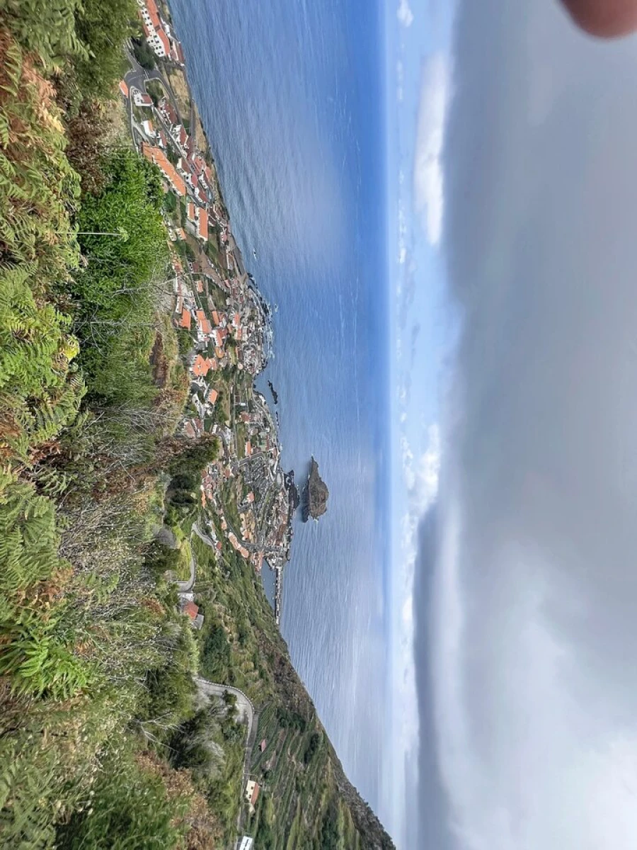 Terreno para Venda em Porto Moniz Foto 12