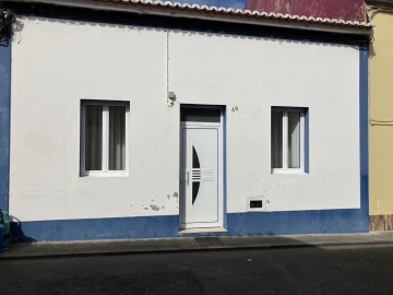 Moradia T3 para Venda em Rabo de Peixe