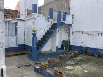 Moradia T3 para Venda em Rabo de Peixe