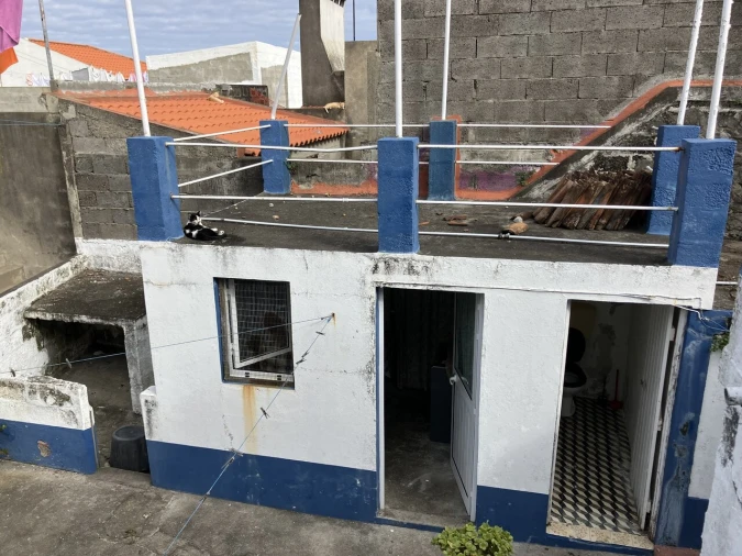 Moradia T3 para Venda em Rabo de Peixe Foto 13
