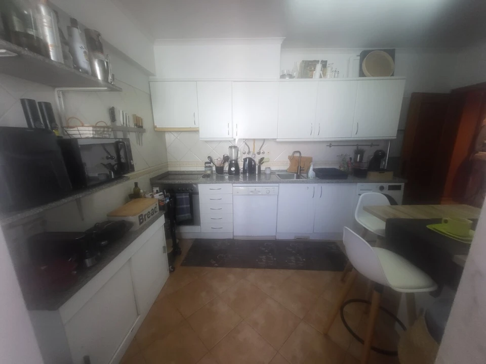 Apartamento T2 para Venda em Lagoa e Carvoeiro Foto 3