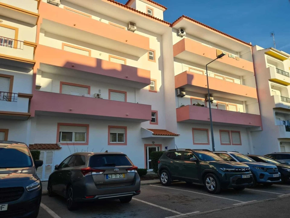 Apartamento T2 para Venda em Lagoa e Carvoeiro Foto 1