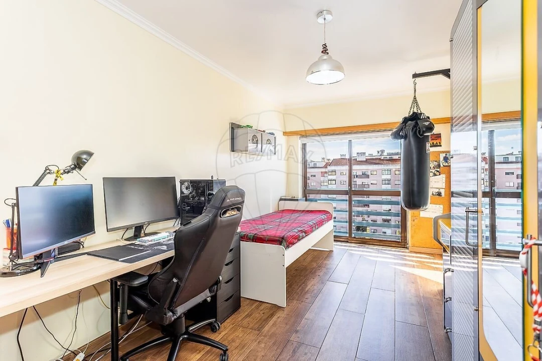 Apartamento T2 para Venda em Cacém e São Marcos Foto 15