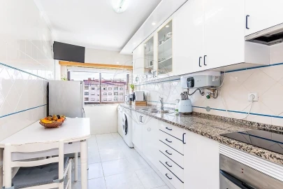 Apartamento T2 para Venda em Cacém e São Marcos