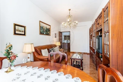 Apartamento T2 para Venda em Odivelas