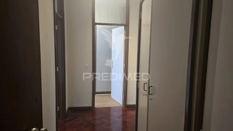 Prédio para Venda em Rio Tinto