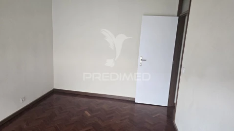 Prédio para Venda em Rio Tinto