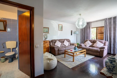 Moradia T4 para Venda em Funchal (Santa Luzia)
