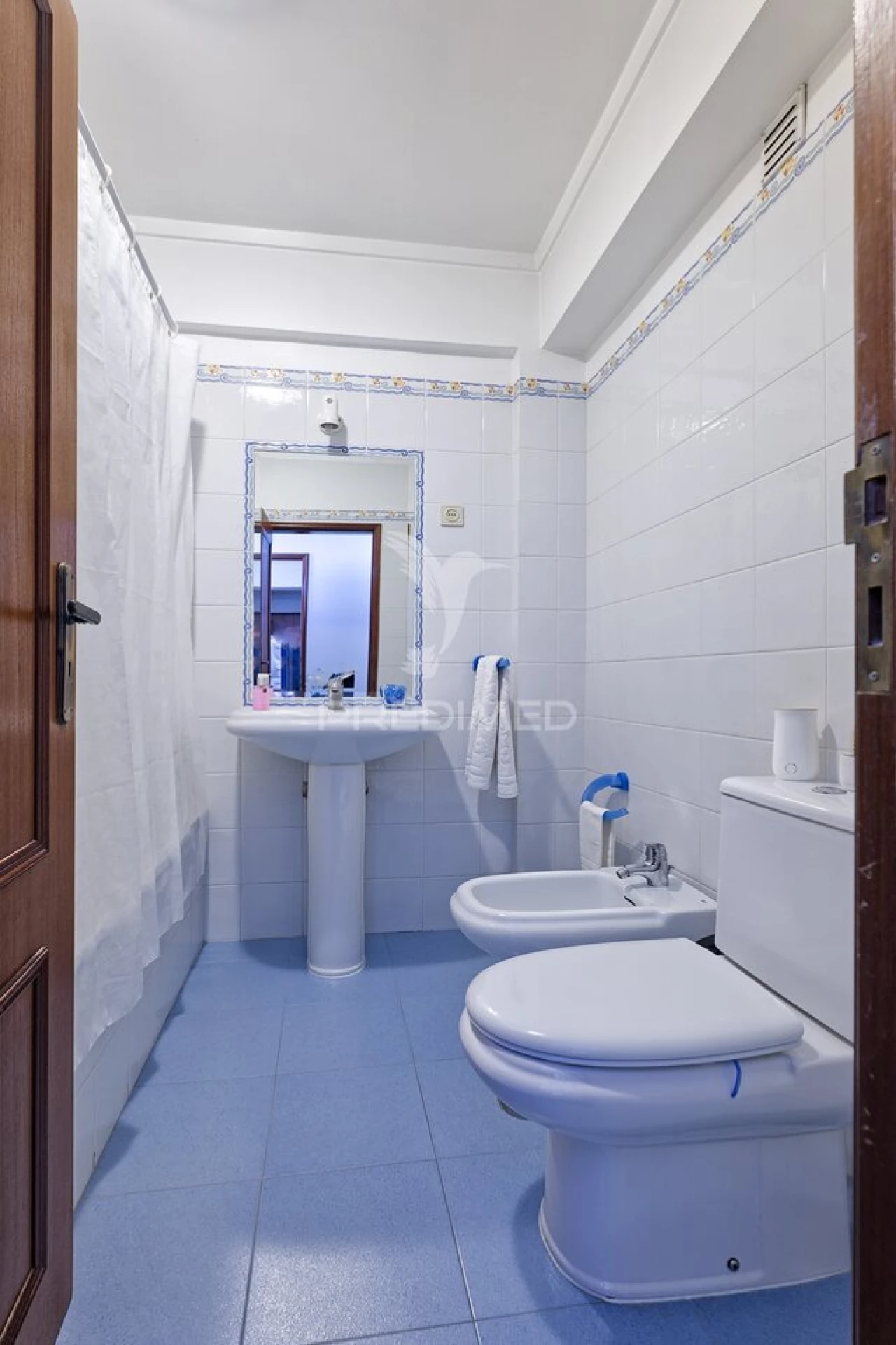 Apartamento T3 para Venda em Charneca de Caparica e Sobreda Foto 12