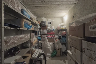 Apartamento T3 para Venda em Charneca de Caparica e Sobreda
