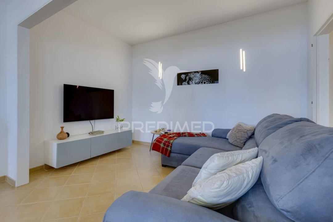 Apartamento T3 para Venda em Portimão Foto 2