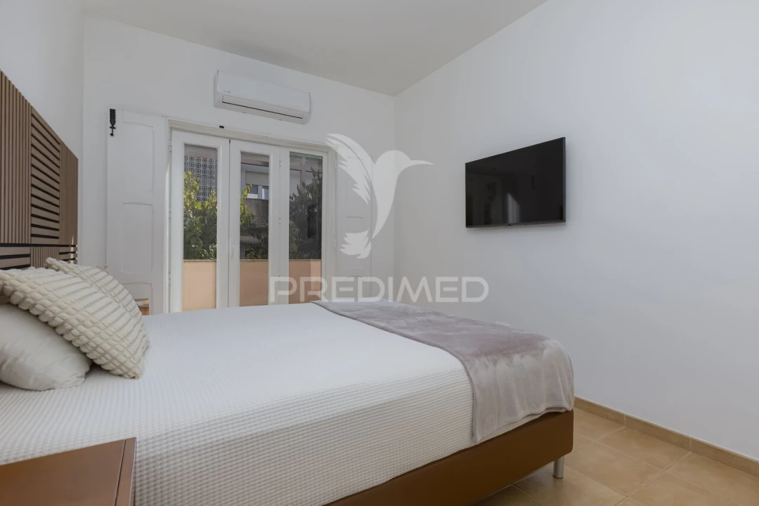 Apartamento T3 para Venda em Portimão Foto 14