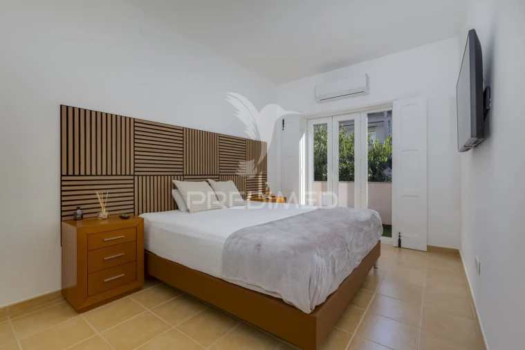 Apartamento T3 para Venda em Portimão Foto 12