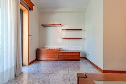 Apartamento T2 para Venda em Margaride, Várzea, Lagares, Varziela, Moure