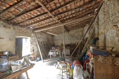 Moradia T0 para Venda em Carvalhal