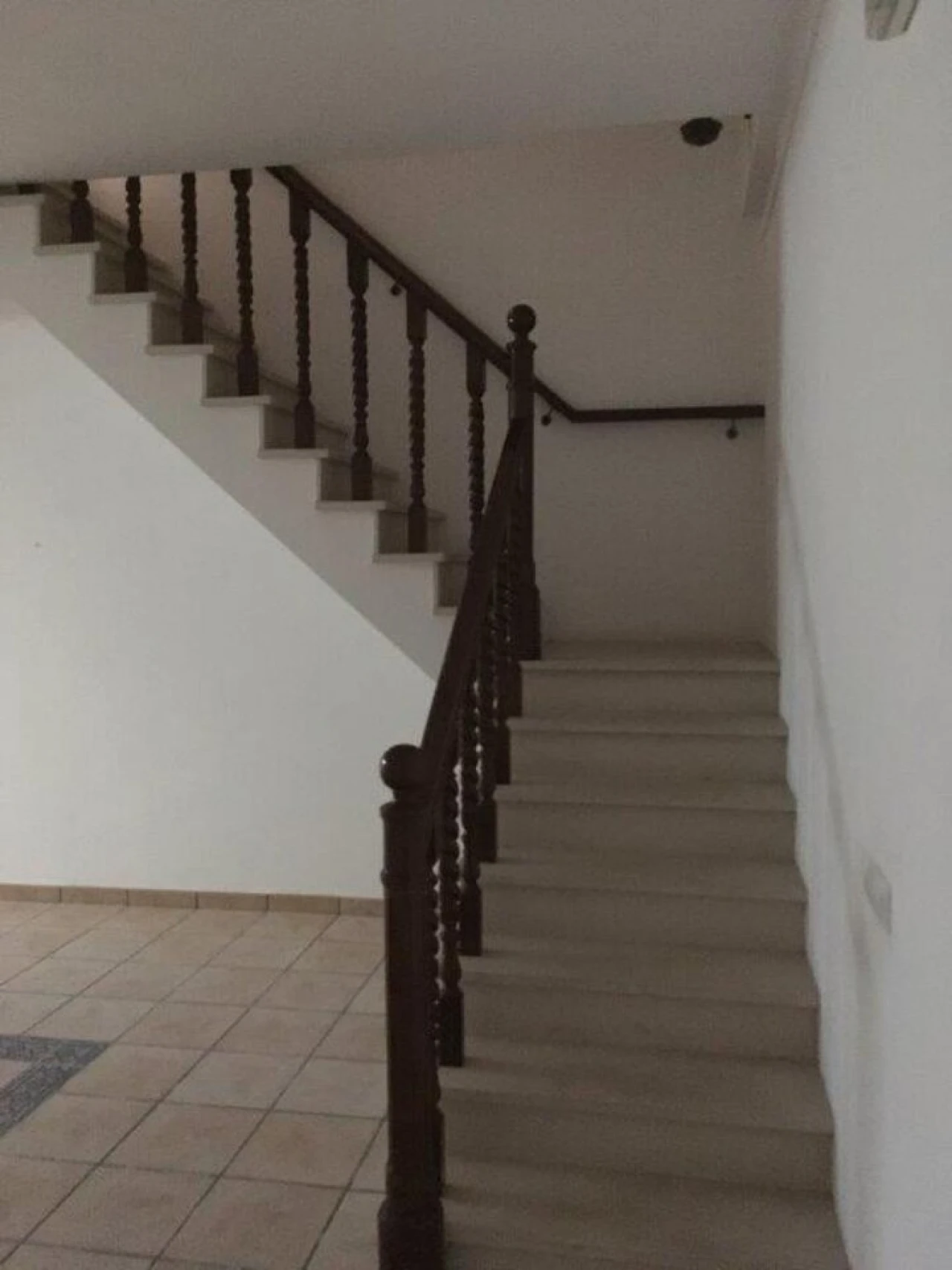Prédio para Venda em Alcanhões Foto 8