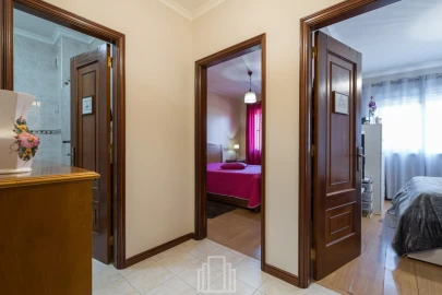 Apartamento T2 para Venda em Paços de Brandão