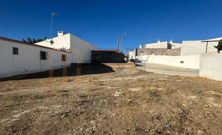 Terreno Misto para Venda em Santana de Cambas