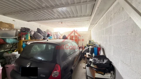 Garagem para Venda em Rio Maior