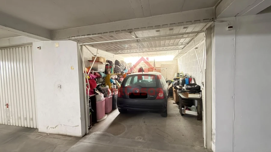 Garagem para Venda em Rio Maior Foto 9