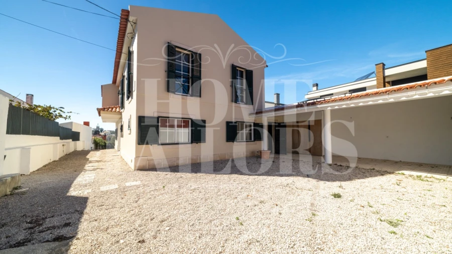Moradia T4 para Venda em Alcabideche