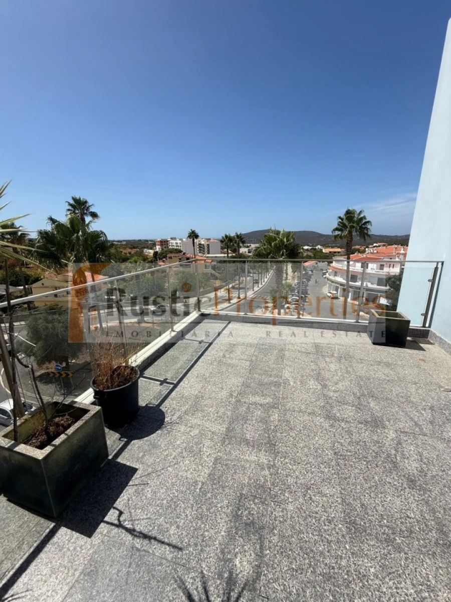 Apartamento T2 para Venda em Loule (São Clemente) Foto 3